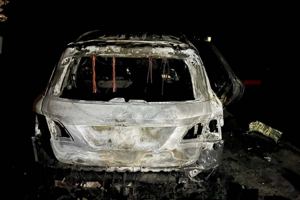 На Тернопільщині чоловік спалив людям Mercedes-Benz