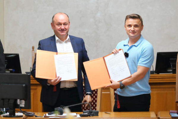 Тернопільська облрада та Західноукраїнський національний університет підписали договір про співпрацю