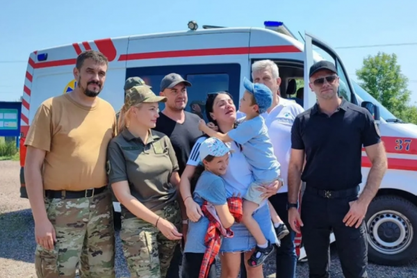 З російського полону звільнили 47 українців, з них – двоє дітей