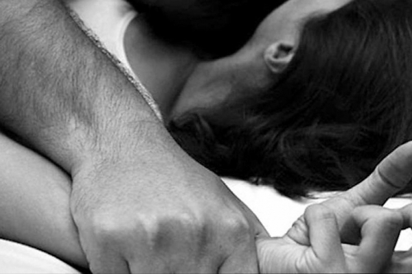 На Тернопільщині батько зґвалтував 16-річну доньку