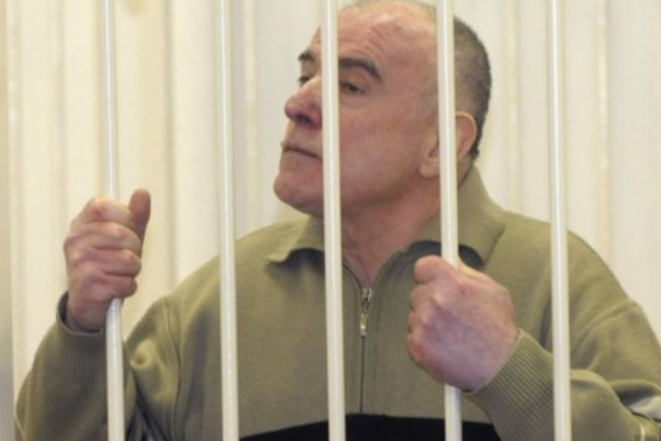 Вбивця журналіста Гонгадзе Олексій Пукач доводив хорошу поведінку у тернопільському суді