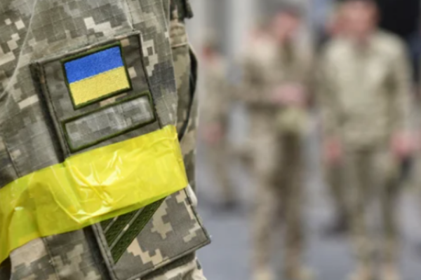 Мінфін повідомив, скільки грошей Укрaїна витрачає нa виплaти військовим