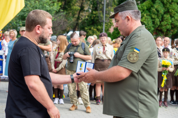 На Тернопільщині медалями нагородили військовослужбовців й працівників правоохоронних органів