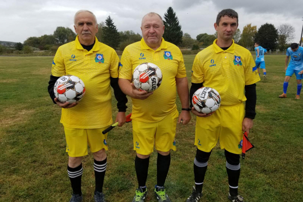 На Тернопільщині відбувся футбольний матч на підтримку ЗСУ