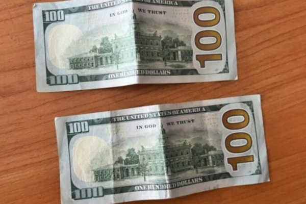 На Тернопільщині нетверезий водій пропонував патрульним 200 доларів