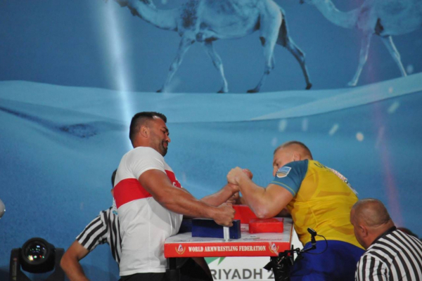 Тернополянин Вадим Стецюк здобув медалі на змаганнях в Саудівській Аравії