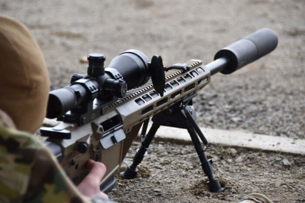 Снайпер СБУ встановив світовий рекорд, знищивши окупанта на відстані майже чотири кілометри