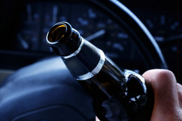 На Тернопільщині п’яний водій пропонував поліцейським 200 євро