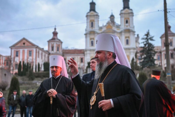 “Не може бути тіло українським, а душа російською”, – митрополит Епіфаній у Кременці