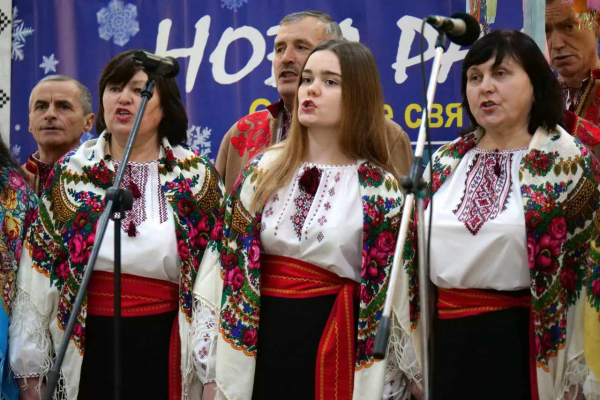 У Тернополі показали два десятки вертепів на різдвяній імпрезі «Нова радість стала»