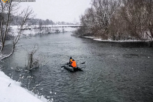 На Теребовлянщині обстежують річку Серет: шукають зниклого чоловіка
