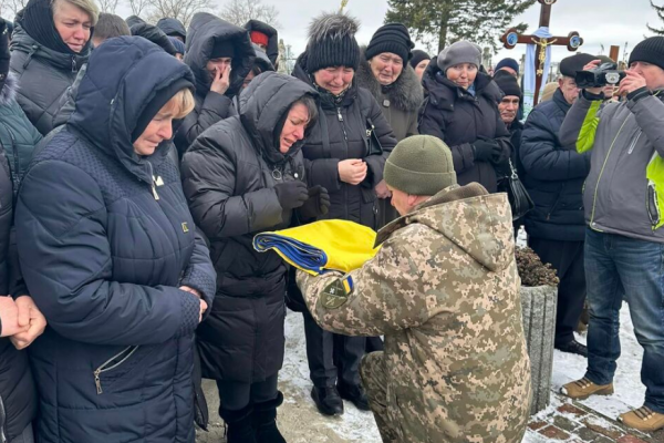 На Тернопільщині поховали воїна славнозвісної  44-тої бригади Олександра Петрика