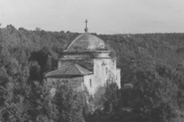 Храм у Струсові на ретро фото