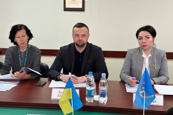 Меморандум про співпрацю підписали у Тернополі представники міграційної служби та центру зайнятості
