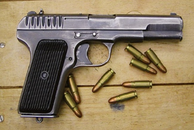 Мешканець Тернопільщини незаконно продавав вогнепальну зброю
