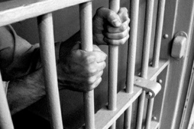 За збут та зберігання психотропів і наркотиків тернополянин  проведе 7 років за ґратами